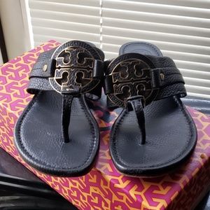 Tory Burch Amanda Flat thong sandal